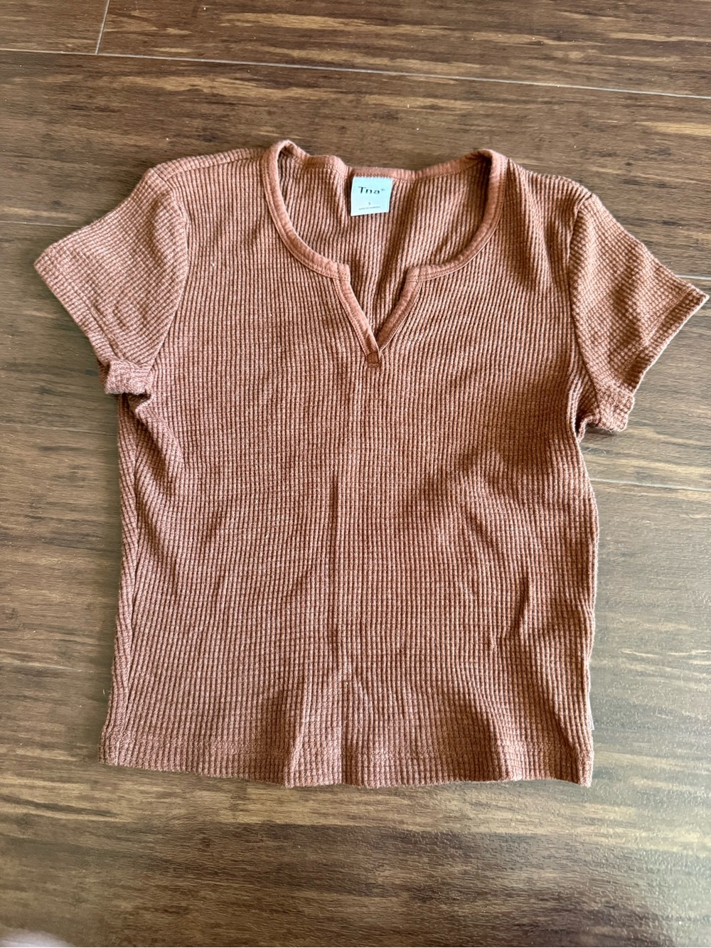 TNA Ribbed Short-Sleeve Tee in Rust Brown